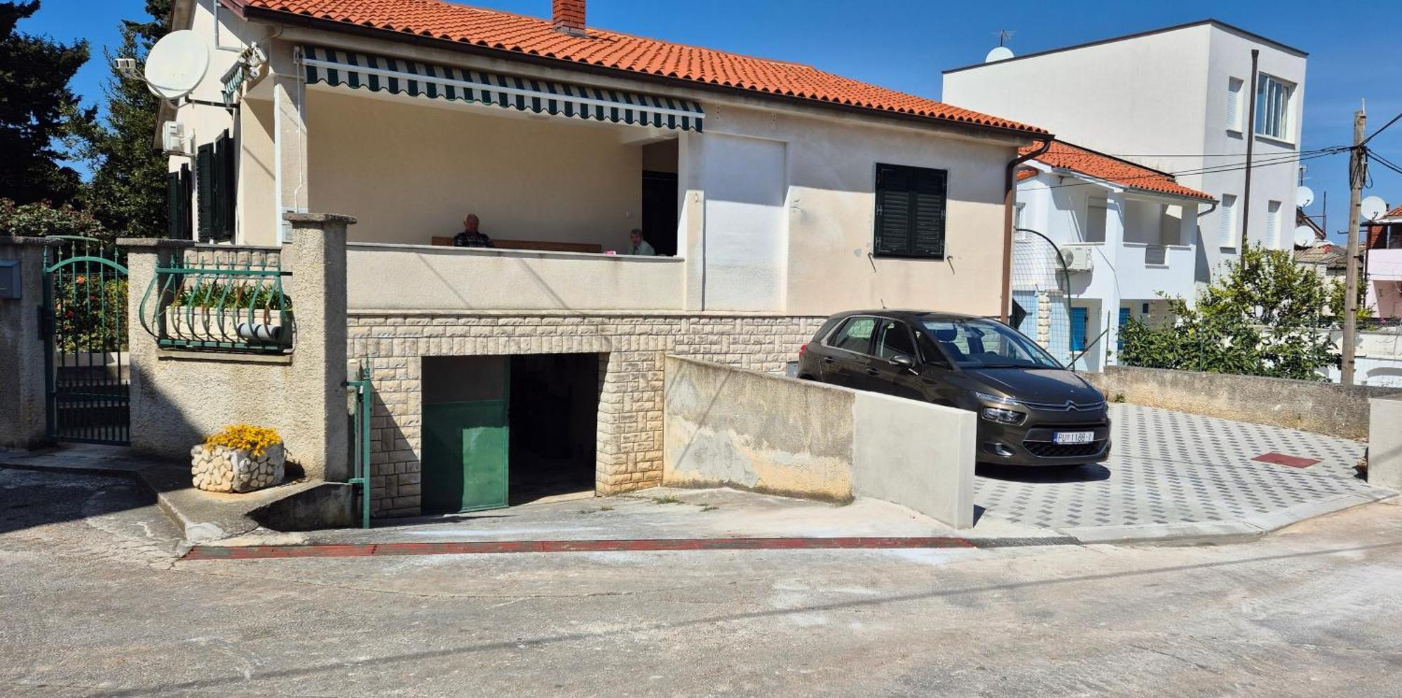 Kety Premantura Apartman Kültér fotó
